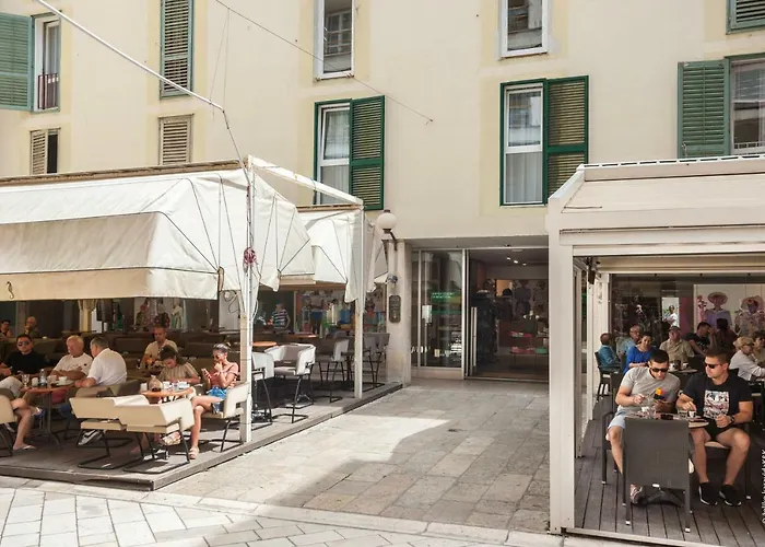 Apartment Old Town Maritta